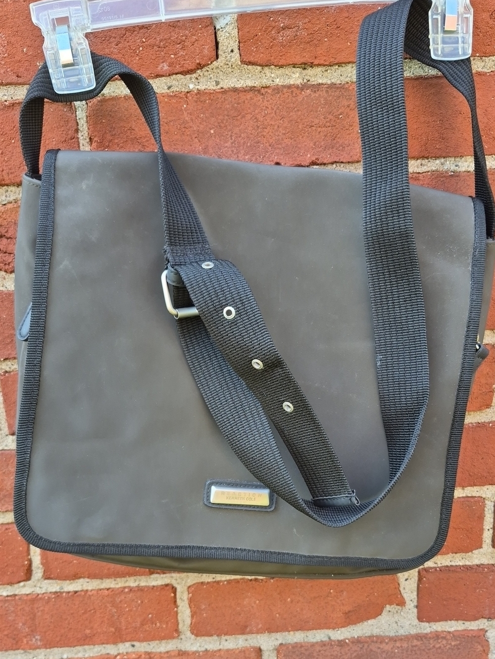 Brown Messenger Bag Nylon Shoulder Bag Reaction Kenneth Cole W Umbrella & Wallet